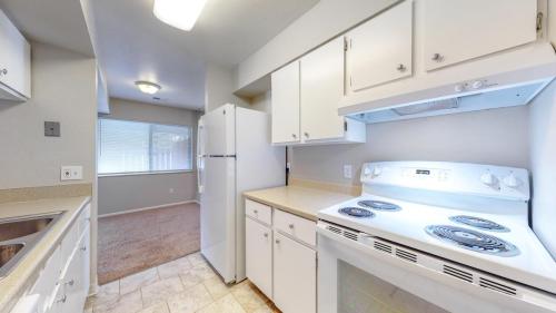 11-Kitchen-2962-W-119th-Ave-Westminster-CO-80234