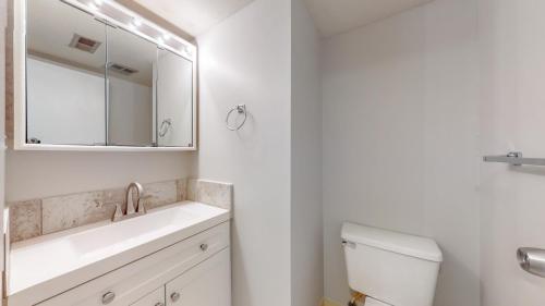 14-Bathroom-2962-W-119th-Ave-Westminster-CO-80234