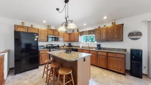 17-Kitchen-2983-Haskell-Ct-Windsor-CO-80137