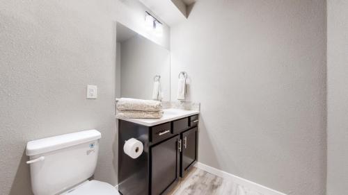 40-Bathroom-2987-Sykes-Dr-Fort-Collins-CO-80524