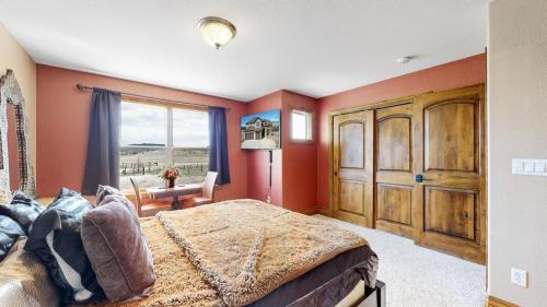 45-Bedroom-301-Allis-Ranch-Rd-Sedalia-CO-80135