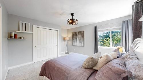 29-Bedroom-303-Habitat-Cove-Windsor-CO-80550