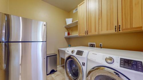49-Laundry-room-319-N-Whitcomb-St-Fort-Collins-CO-80521
