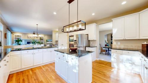 15-Kitchen-3209-Grand-Canyon-St-Fort-Collins-CO-80525