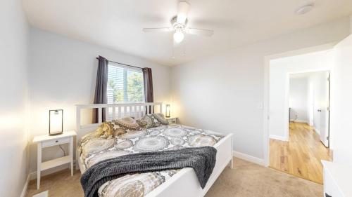 16-Room-1-3335-S-Nelson-St-Lakewood-CO-80227