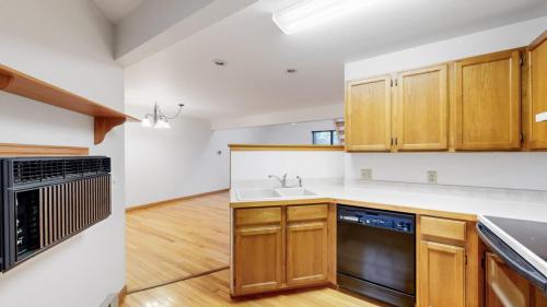 08-Kitchen-3531-Windmill-Dr-H5-Fort-Collins-CO-80526