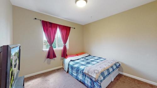 29-Bedroom-3652-Barnard-Ln-Johnstown-CO-80534