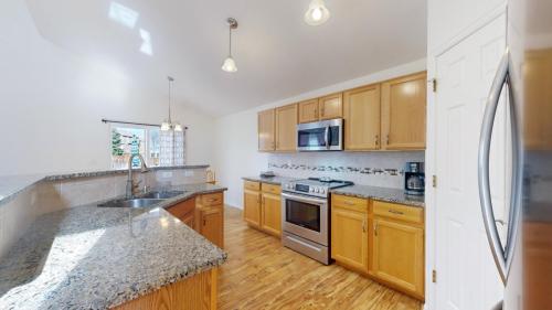 10-Kitchen-408-Triangle-Dr-Fort-Collins-CO-80525