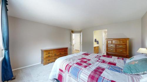 16-Bedroom-408-Triangle-Dr-Fort-Collins-CO-80525