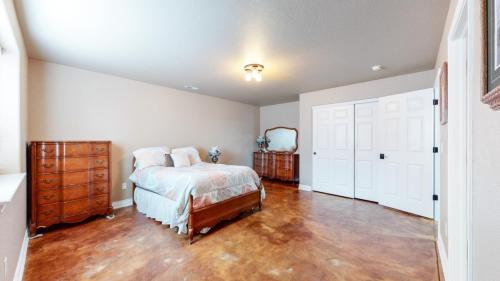 44-Bedroom-4095-Cheyenne-Dr-Larkspur-CO-80118