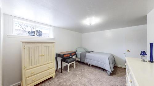 42-Bedroom-4150-Sheridan-Boulevard-Denver-CO-80212