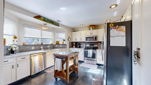 10-Kitchen-4152-W-111th-Cir-Westminster-CO-80031