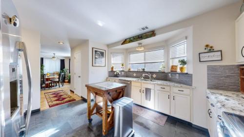 11-Kitchen-4152-W-111th-Cir-Westminster-CO-80031