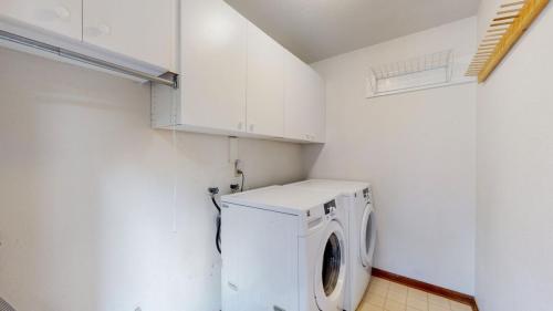 51-Laundry-4337-Kingsbury-Dr-Fort-Collins-CO-80525