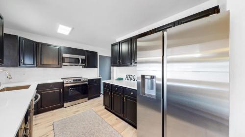 11-Kitchen-437-27th-Ave-Greeley-CO-80634