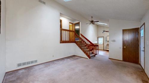 04-Living-Area-4487-w-64th-pl-Arvada-CO-80003