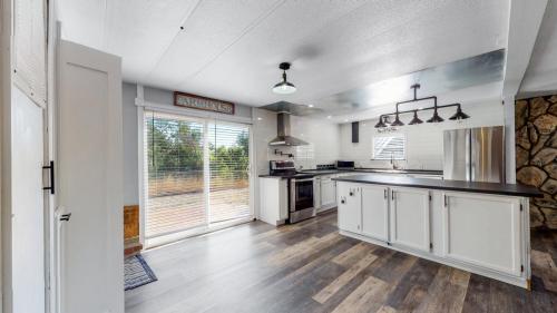 10-Kitchen-4622-Grand-Canyon-Dr-Greeley-CO-80634