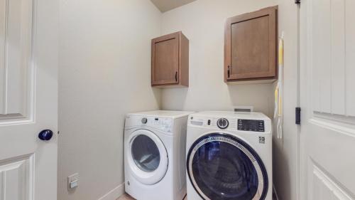 36-Laundry-4758-Brenton-Dr-Fort-Collins-CO-80524