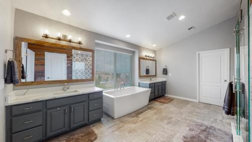 65-Bathroom-4879-Streambed-Trail-Parker-CO-80134