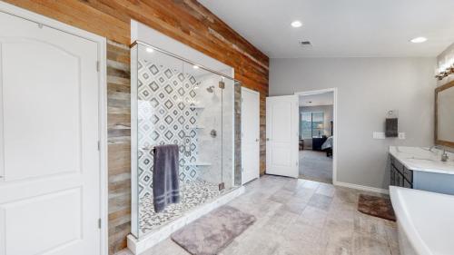 67-Bathroom-4879-Streambed-Trail-Parker-CO-80134