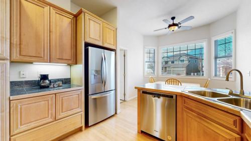 12-Kitchen-4927-Clearwater-Dr-Loveland-CO-80538