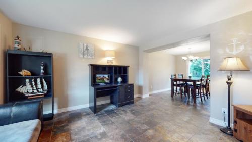 04-Living-area-5006-Whitewood-Ct-Fort-Collins-CO-80528