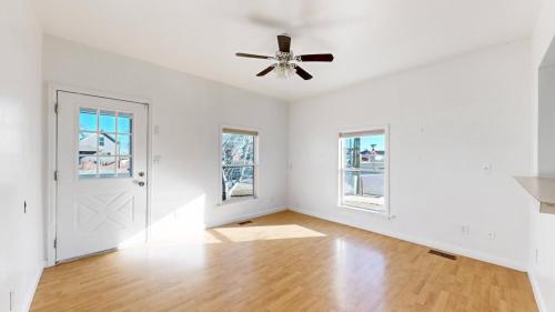 05-Living-area-500-8th-St-Greeley-CO-80631