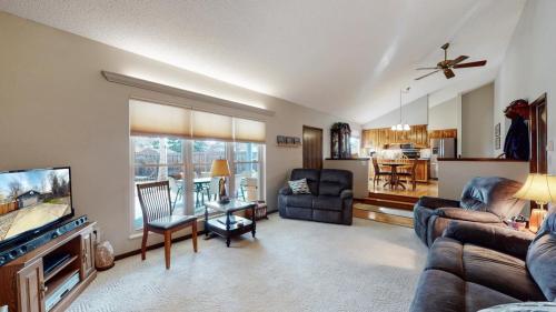 07-Living-area-5108-Greenway-Dr-Fort-Collins-CO-80525