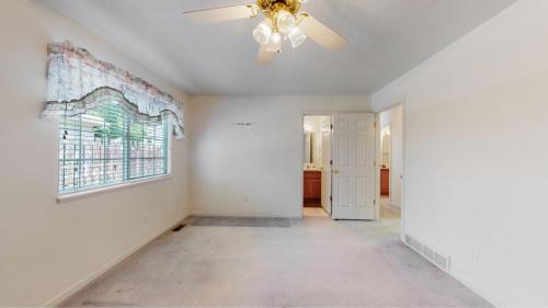 10-Dining-area-5136-W-11th-St-Greeley-CO-80634