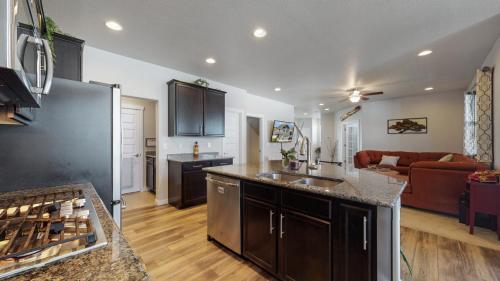12-Kitchen-5144-Chantry-Dr-Windsor-CO-80550