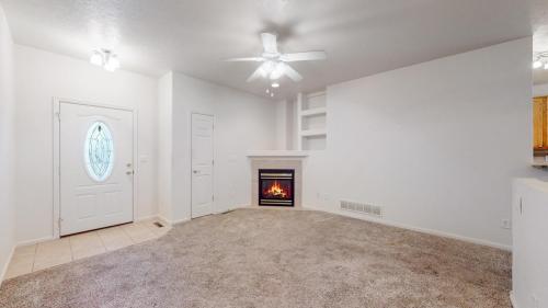05-Living-area-5267-W-9th-St-Greeley-CO-80634