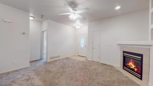 07-Living-area-5267-W-9th-St-Greeley-CO-80634