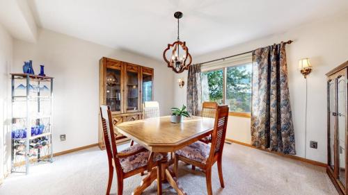 07-Dining-area-537-S-9th-St-Berthoud-CO-80513