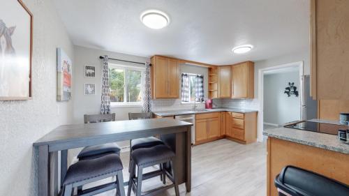 11-Kitchen-5395-Independence-St-Arvada-CO-80002
