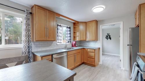 15-Kitchen-5395-Independence-St-Arvada-CO-80002