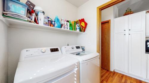 47-Laundry-543-Saturn-Dr-Fort-Collins-CO-80525
