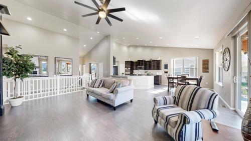 06-Living-area-5501-Mustang-Drive-Longmont-CO-80504