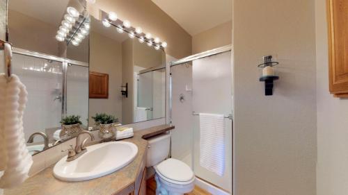 25-Bathroom-5618-Red-Willow-Ct-Fort-Collins-CO-80528