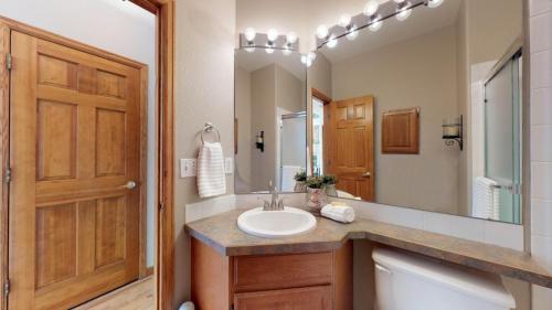 26-Bathroom-5618-Red-Willow-Ct-Fort-Collins-CO-80528
