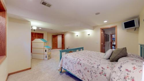 28-Room-1-5618-Red-Willow-Ct-Fort-Collins-CO-80528