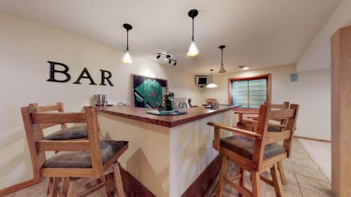 63-Family-room-5618-Red-Willow-Ct-Fort-Collins-CO-80528