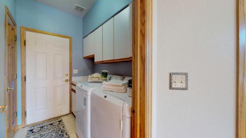 70-Laundry-room-5618-Red-Willow-Ct-Fort-Collins-CO-80528
