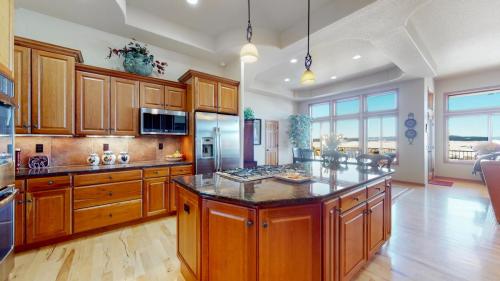 17-Kitchen-5697-Country-Club-Dr-Larkspur-CO-80018