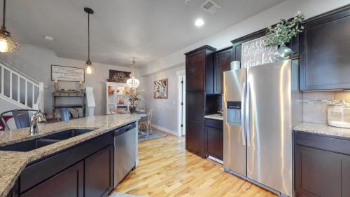 13-Kitchen-5851-Dripping-Rock-Ln-Unit-A102-Fort-Collins-CO-80528