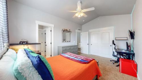 42-Bedroom-5851-Dripping-Rock-Ln-Unit-A102-Fort-Collins-CO-80528