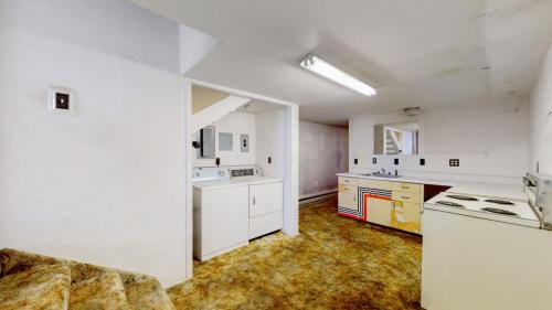 07-Kitchen-625-Second-Ave-Deer-Trail-CO-80105
