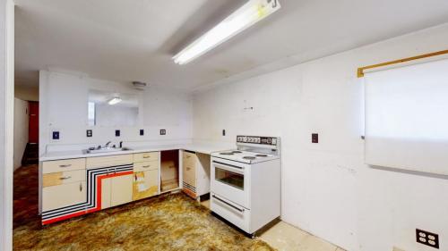 09-Kitchen-625-Second-Ave-Deer-Trail-CO-80105