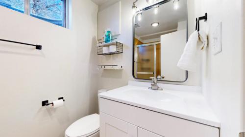 14-Bathroom-667-Mansfield-Drive-Fort-Collins-CO-80525