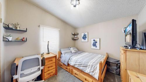 14-Bedroom-675-Prairie-Ave-Lochbuie-CO-80603