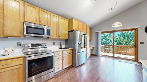 11-Kitchen-6795-W-97th-Pl-Westminster-CO-80021